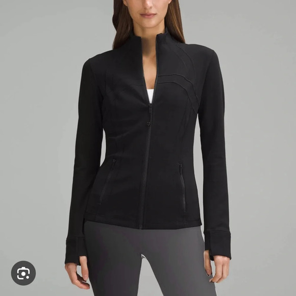 lululemon athletica Tops - Women’s lululemon define jacket luon in black size 10